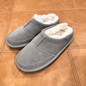 Koolaburra by UGG Unisex-Child Braidee Slipper Gray NWOT Sz.12